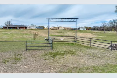 170 County Road 4678, Boyd, TX 76023 - Photo 1