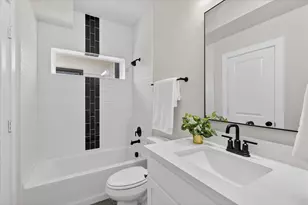 1681 C F Hawn Freeway Ave, Dallas, TX 75215 - Photo 20