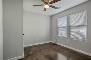 410 S Mirick Ave, Denison, TX 75020 - Photo 10