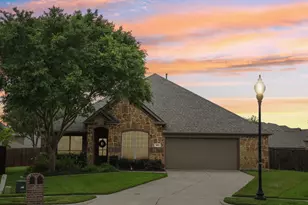 820 Wimberly Cir, McKinney, TX 75072 - Photo 2