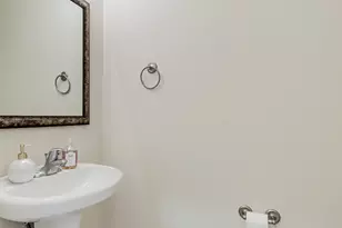 4647 Penelope Ln, Plano, TX 75024 - Photo 12