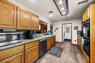 881 Wild Rd, Van Alstyne, TX 75495 - Photo 6