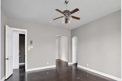 437 Aledo Creeks Road E, Fort Worth, TX 76126 - Photo 12