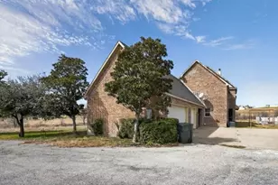 437 Aledo Creeks Road E, Fort Worth, TX 76126 - Photo 2