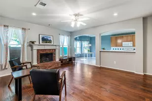 5617 Violet Ct, McKinney, TX 75070 - Photo 4