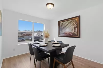 1613 Hedgewood Trail, Fort Worth, TX 76112 - Photo 4