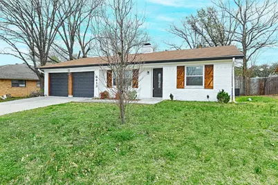 6413 Stonewall Street, Greenville, TX 75402 - Photo 2