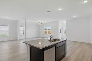 122 Patrick Henry Dr, Venus, TX 76084 - Photo 8