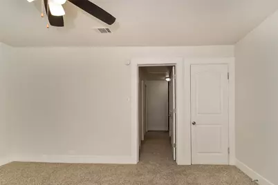 814 W College Street, Sherman, TX 75092 - Photo 10