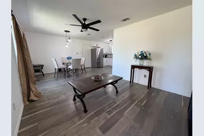 308 E Broadmore Avenue, Wills Point, TX 75169 - Photo 2