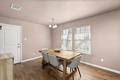 300 Lipscomb Street, Cleburne, TX 76031 - Photo 14