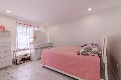 2721 W Oakdale Road, Irving, TX 75060 - Photo 20