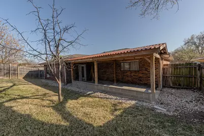 2721 W Oakdale Road, Irving, TX 75060 - Photo 32