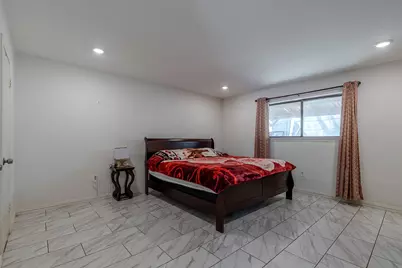 2721 W Oakdale Road, Irving, TX 75060 - Photo 24