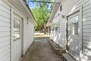 116 Cr 1751, Clifton, TX 76634 - Photo 18