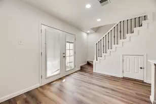 190 Merlin Way, Euless, TX 76039 - Photo 16