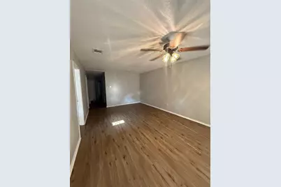 304 E Hickory Street #B, Kaufman, TX 75142 - Photo 2