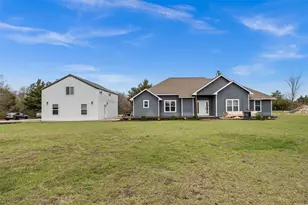 925 Wild Rd, Van Alstyne, TX 75495 - Photo 2