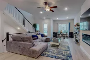 2510 Plumas Dr, Lewisville, TX 75056 - Photo 2