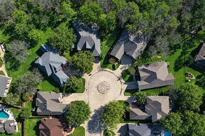 6404 Stone Creek Meadow Court, Fort Worth, TX 76137 - Photo 32