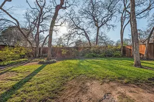 6006 Wallace Meadows Ct, Arlington, TX 76001 - Photo 24