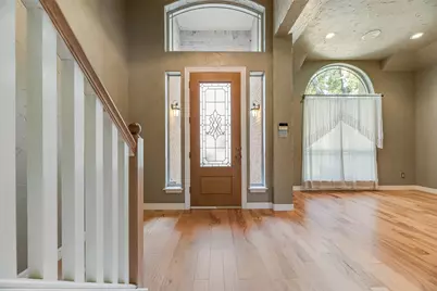 6006 Wallace Meadows Court, Arlington, TX 76001 - Photo 6