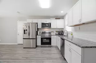 1540 Roma Ln, Fort Worth, TX 76134 - Photo 8