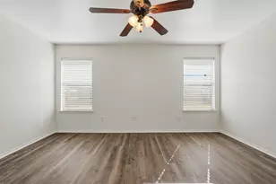 108 Thoroughbred Dr, Krum, TX 76249 - Photo 16