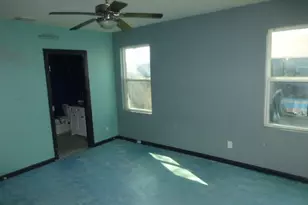 6729 Wallis Rd, Lake Worth, TX 76135 - Photo 8