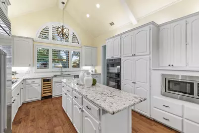 1609 Breakwater Lane, Plano, TX 75093 - Photo 12