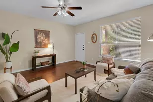 137 Flat Creek Dr, Robinson, TX 76706 - Photo 6