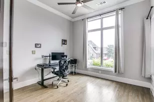 6813 Woodland Hills Dr, North Richland Hills, TX 76182 - Photo 14