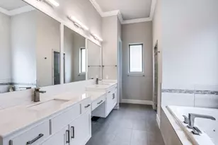 6813 Woodland Hills Dr, North Richland Hills, TX 76182 - Photo 20