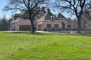 90 Woodland Hills Dr, Sherman, TX 75092 - Photo 1