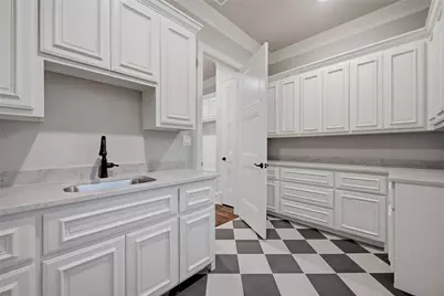 90 Woodland Hills Drive, Sherman, TX 75092 - Photo 14