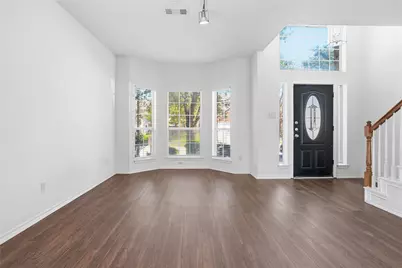 7988 Glenway Drive, Dallas, TX 75249 - Photo 8