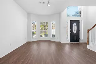 7988 Glenway Dr, Dallas, TX 75249 - Photo 8