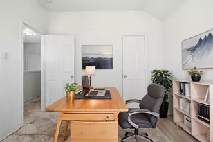 7988 Glenway Dr, Dallas, TX 75249 - Photo 4