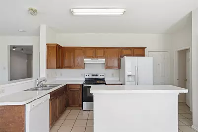 7988 Glenway Drive, Dallas, TX 75249 - Photo 14