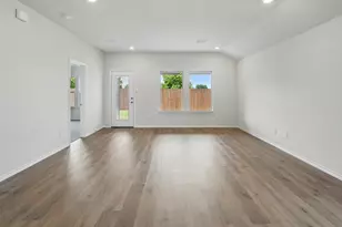 2040 Bobby Ashcraft Dr, Lindale, TX 75771 - Photo 12