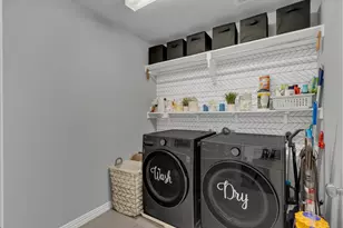 3908 Lucan Ln, Lewisville, TX 75056 - Photo 30