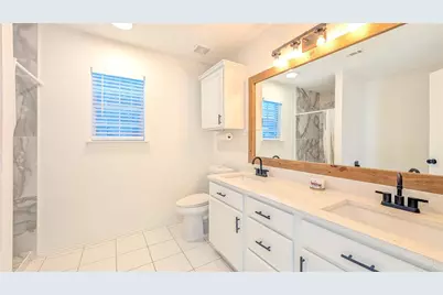 6702 Valley Branch Drive, Arlington, TX 76001 - Photo 14