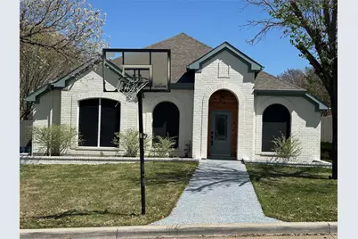 1216 Bold Forbes Drive, Grand Prairie, TX 75052 - Photo 1