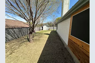 1216 Bold Forbes Drive, Grand Prairie, TX 75052 - Photo 26