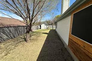 1216 Bold Forbes Dr, Grand Prairie, TX 75052 - Photo 26