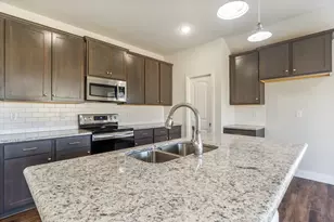 112 Jay St, Hillsboro, TX 76645 - Photo 14