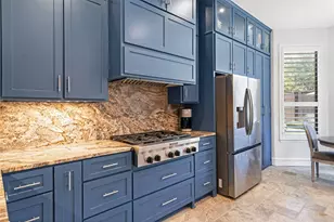 11518 Castlebrook Ln, Frisco, TX 75035 - Photo 6