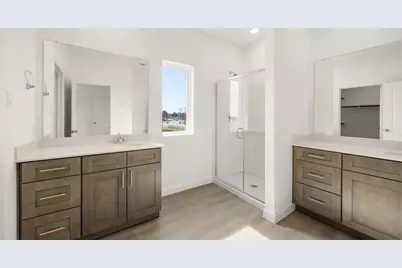 5700 Lakeview Drive, Watauga, TX 76148 - Photo 8