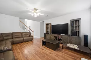 8641 Shadow Trace Dr, Fort Worth, TX 76244 - Photo 6