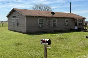 1105 Shabazz St, Milford, TX 76670 - Photo 4